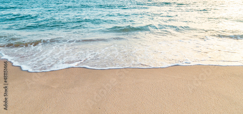 beautiful sea and beach waves background © จิตรกร เนาเหนียว