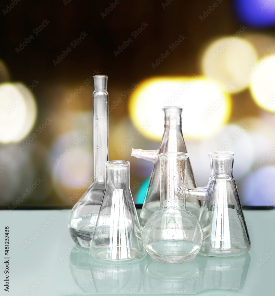 Glass Volumetric Flask ,Vacuum Filter Flask with Side Arm,.Conical