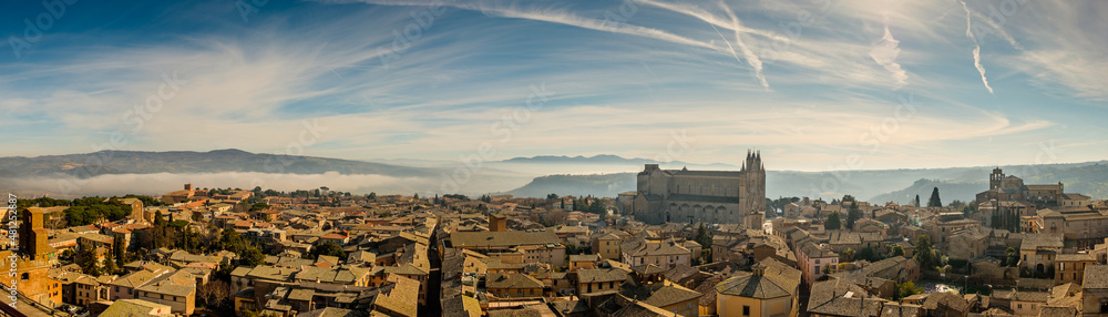 A panoramic view of the Italian town of Orvieto in Umbria