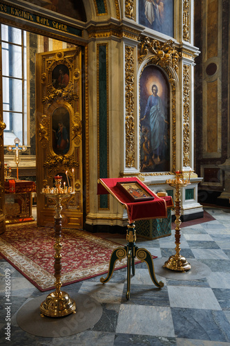 Slika na platnu Interior and Altar in the temple Orthodox Church