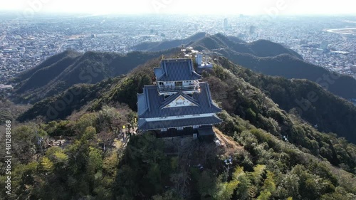 Wallpaper Mural 岐阜城ドローン映像 Torontodigital.ca