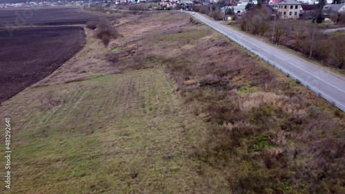 Wallpaper Mural дорога у поля после сбора урожая Torontodigital.ca