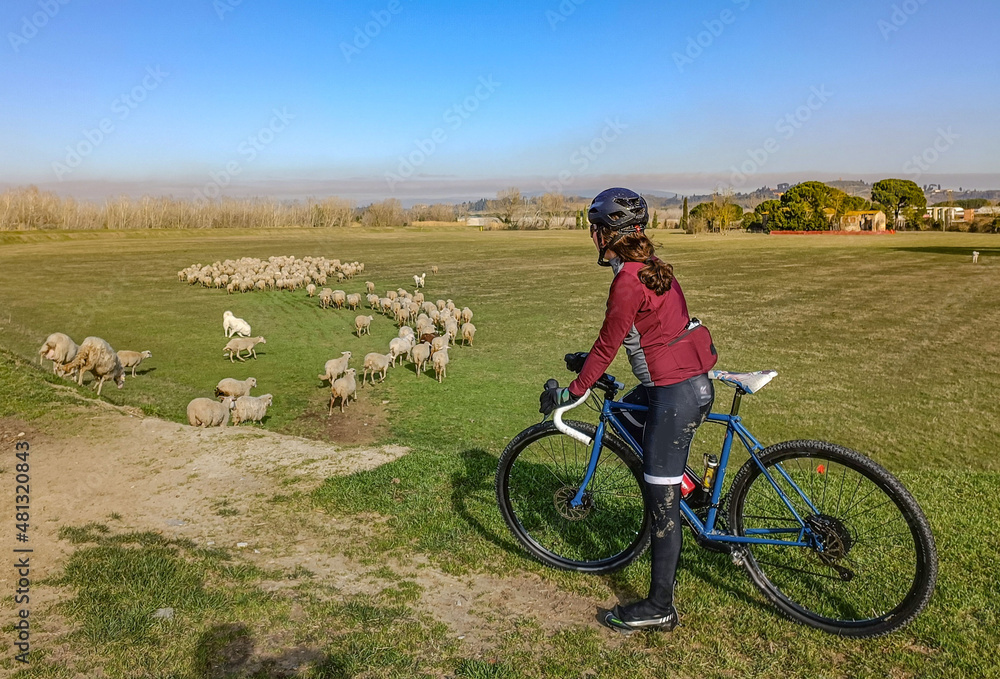 La bicicletta è il mezzo più ecologico e quello che da più libertà e avventura nel viaggiare, le donne amano pedalare