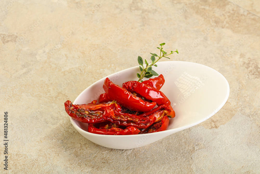 Sun-dried tomato in olive oil Sun-dried tomato in olive oil