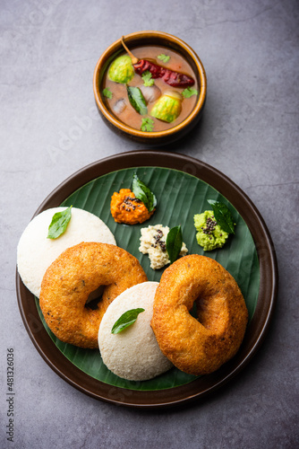 Idli Vada sambar