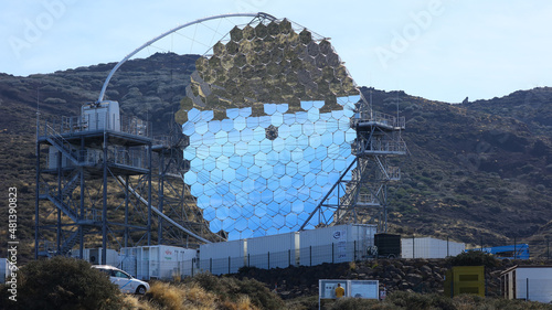 Telescopio MAGIC, Observatorio del Roque de los Muchachos, Santa Cruz de La Palma, Santa Cruz de Tenerife, Islas Canarias, España photo