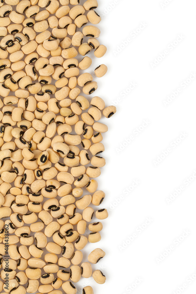black-eyed peas isolated on white background black-eyed peas isolated on white background