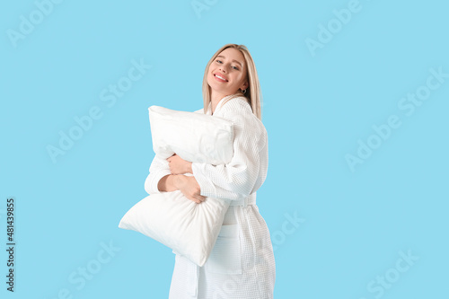 Pretty young woman in bathr...