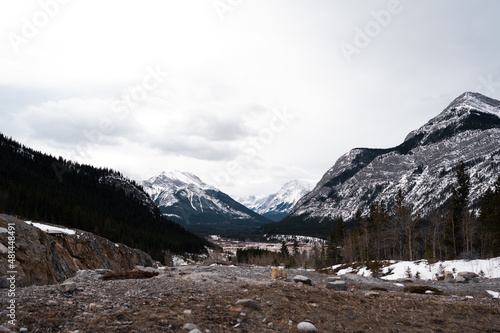 Mountain range in Canada  © westrosemedia