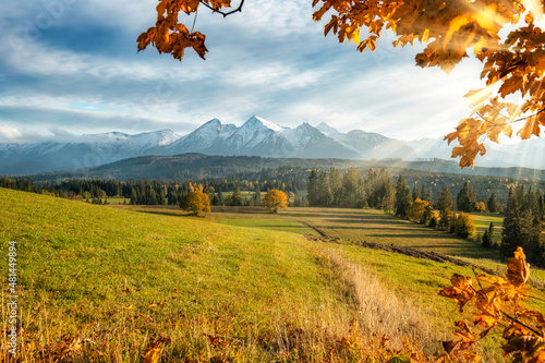 Fototapeta Naklejka Na Ścianę i Meble -  Beautiful autumn landscape of Tatry mountains