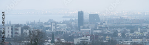 Zug Stadt im Winter Panorama, Schweiz. Januar 19