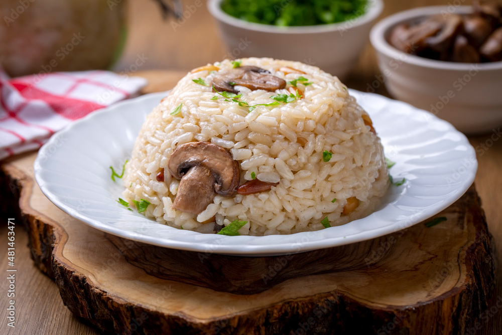Mushroom rice pilaf, Turkish name; Mantarli pirinc pilavi Mushroom rice pilaf, Turkish name; Mantarli pirinc pilavi