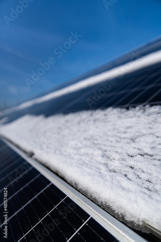 Fotowoltaika- Śnieg - Zima - Panele Fotowoltaiczne przykryte śniegiem