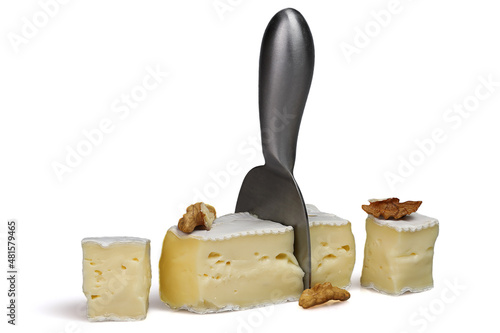  Cutting the brie cheese into small pieces