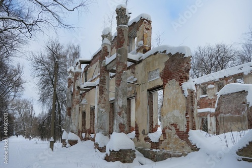 The manor house destroyed by time in the Peter and Paul park of the city of Yaroslavl