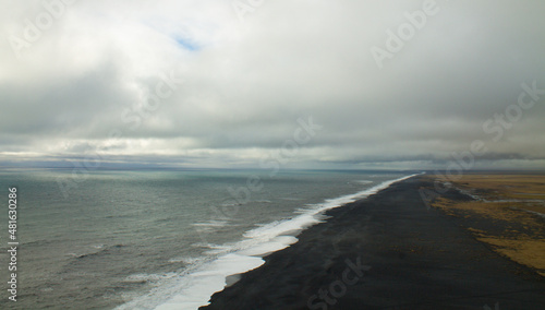Costa vulcanica islandese  photo