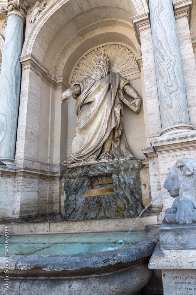 Obraz premium Fountain of Moses (Fountain Acqua Felice) in city of Rome, Italy