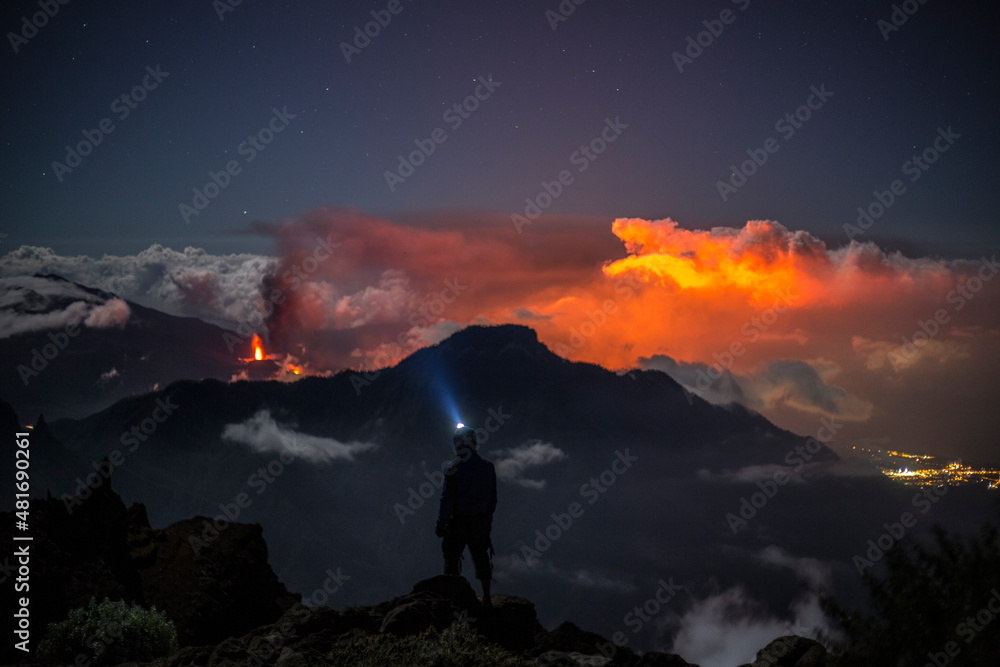 Night view on active Volcano Cumbre Viejo on La Palma Island (‎13.11.2021)