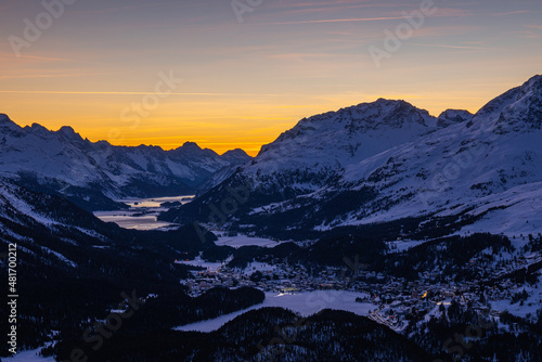 Wallpaper Mural Winter im Engadin
 Torontodigital.ca