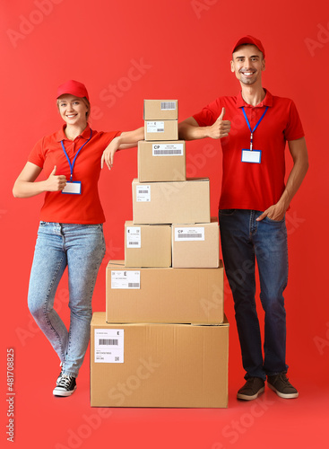 Couriers with many parcels ...