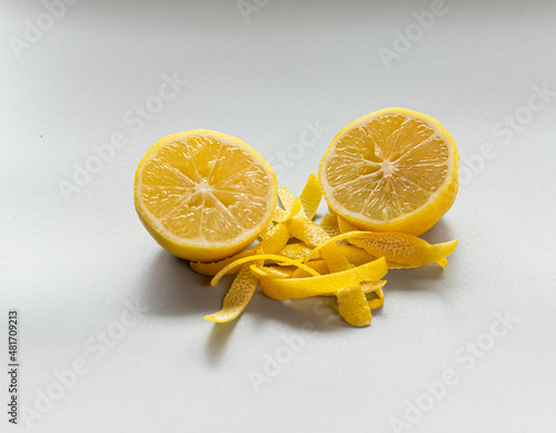 Lemon Cut with zest