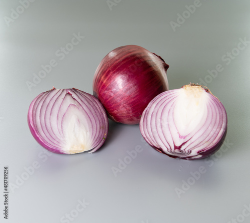 Red Onion Cut
