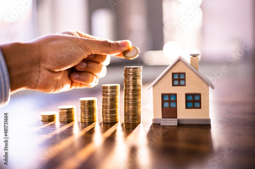 Real Estate Market Investing. House Money