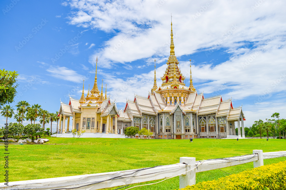Wat Luang Pho Toh,thailand