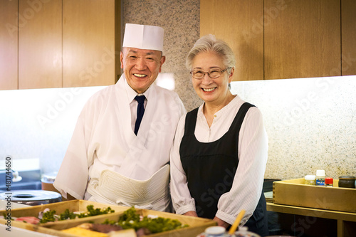 寿司屋のご夫婦 photo