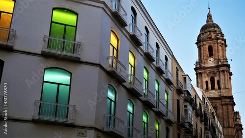 Calles de Malaga , Andalucia, Contraste de color junto a la Catedral. España