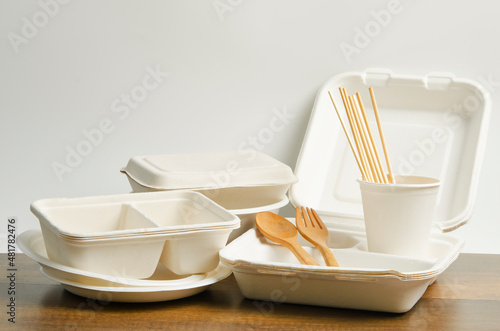 Eco friendly biodegradable paper disposable for packaging food. photo