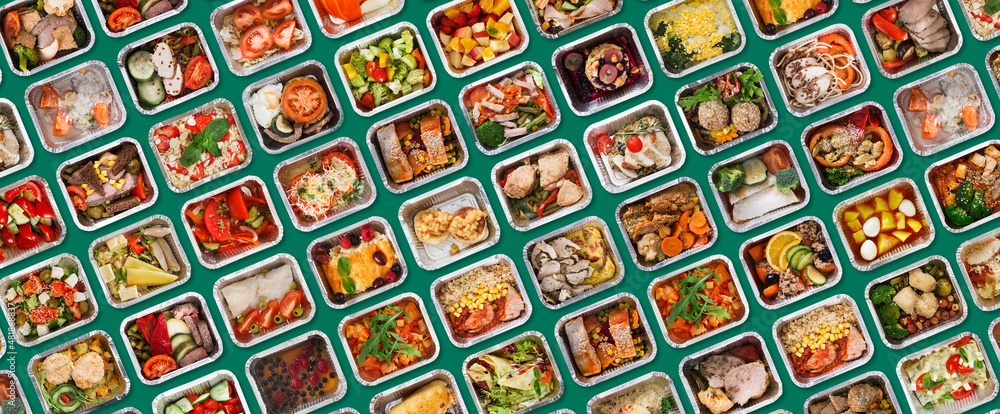 Obraz premium Background For Healthy Food Delivery With Tasty Everyday Meals In Aluminium Containers