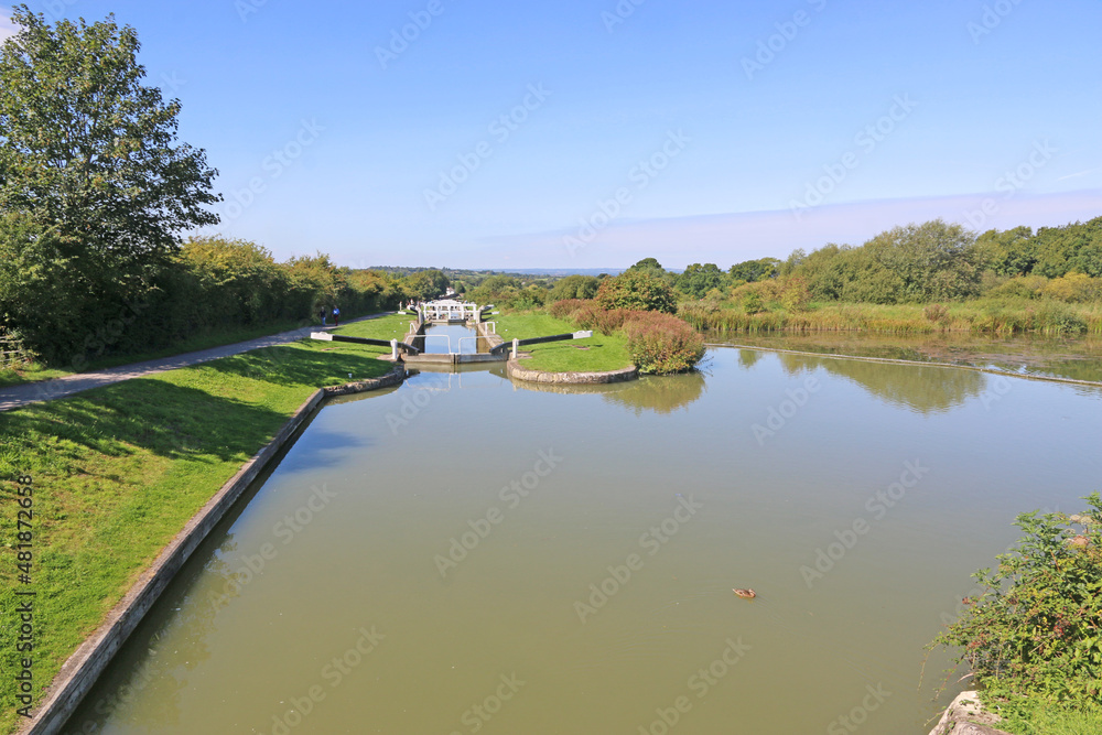 Obraz premium Caen Hill canal locks, Devizes, England 