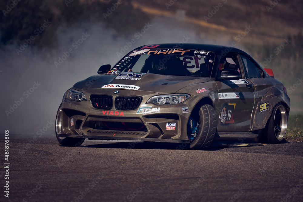 Riga LAtvia16-05-2021 Drift bmw driver drifting at road. foto de Stock |  Adobe Stock