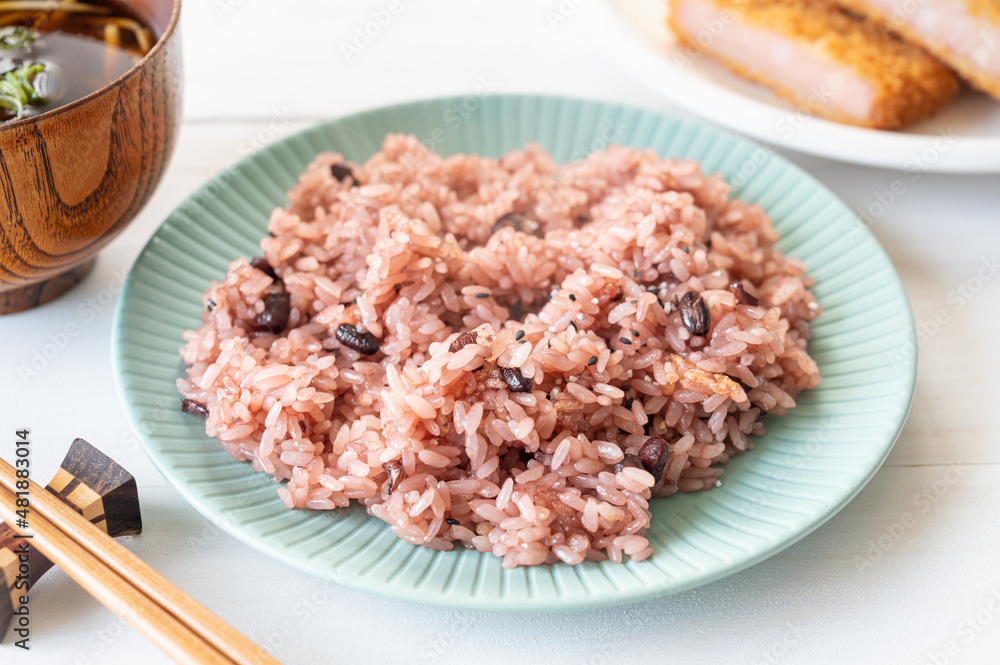赤飯炒め 赤飯炒め