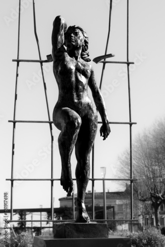 statue carcassonne © Nicolas