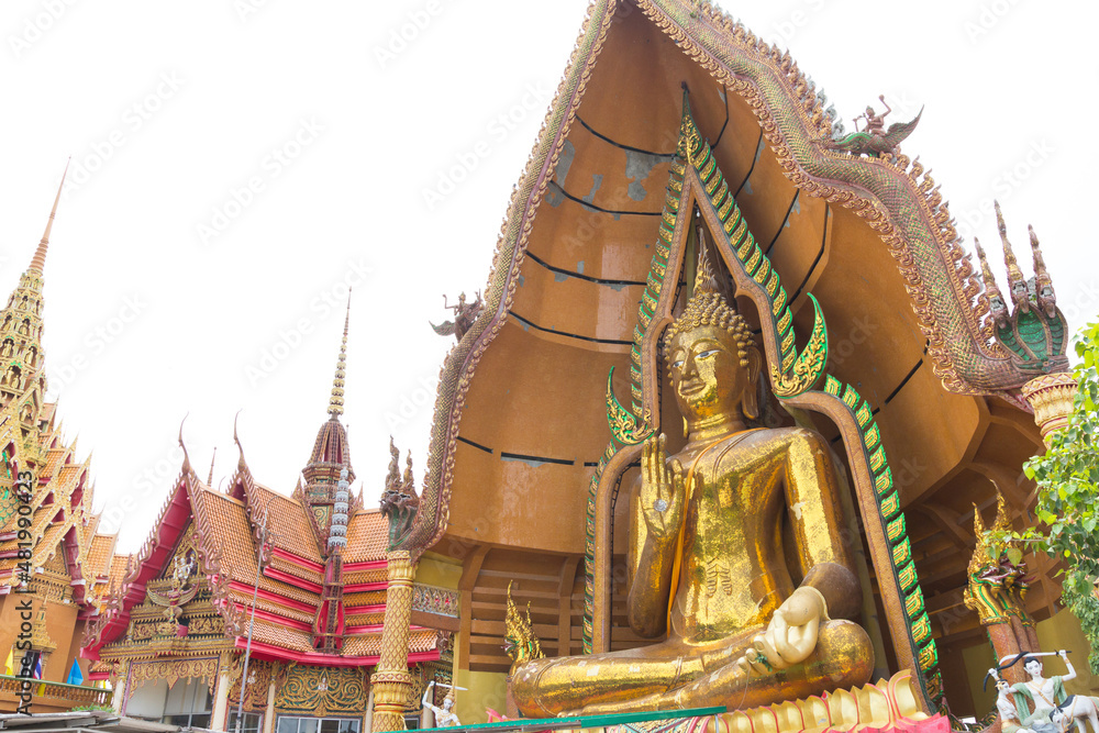 Fototapeta premium Big Buddha Statue on white background
