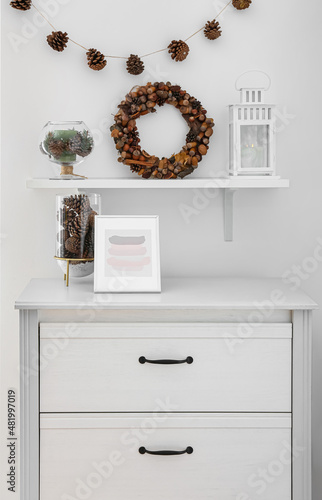 Pine cones, natural wreath ...