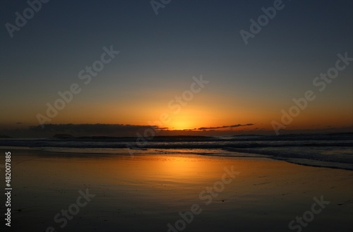 sunset at the beach © Carolina