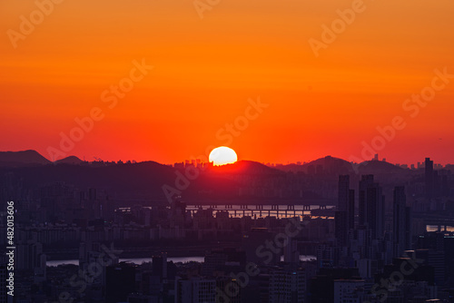 Cityscape night view of Seoul  South Korea at sunset time