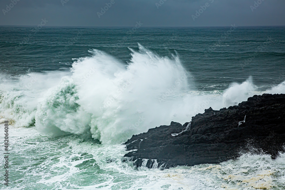 Huge waves on the Oregon coast near Depoe Bay during a winter storm Huge waves on the Oregon coast near Depoe Bay during a winter storm