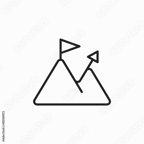 bussiness goal icon. Web icon simple illustration
