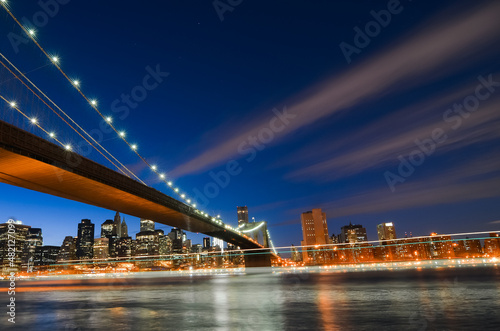 Fototapeta Naklejka Na Ścianę i Meble -  Brooklyn Bridge at night - New York Cty, United States of America	