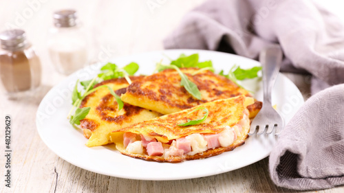 crepe with ham and cheese