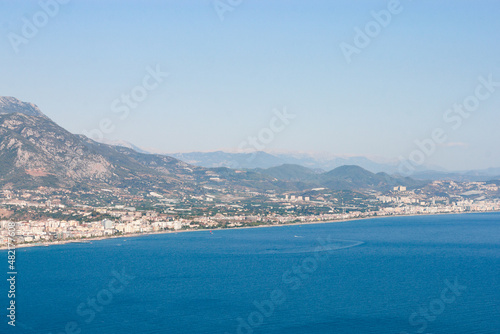 Turkey: view of the sea and city in mountains © Norgle