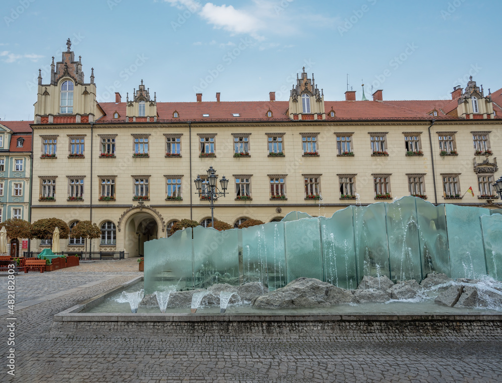 New Town Hall and Zdroj Fountain at Market Square - Wroclaw, Poland - obrazy, fototapety, plakaty 