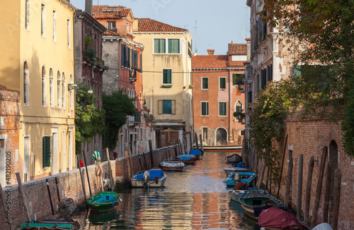 Typischer Rio, Seitenkanal, Venedig