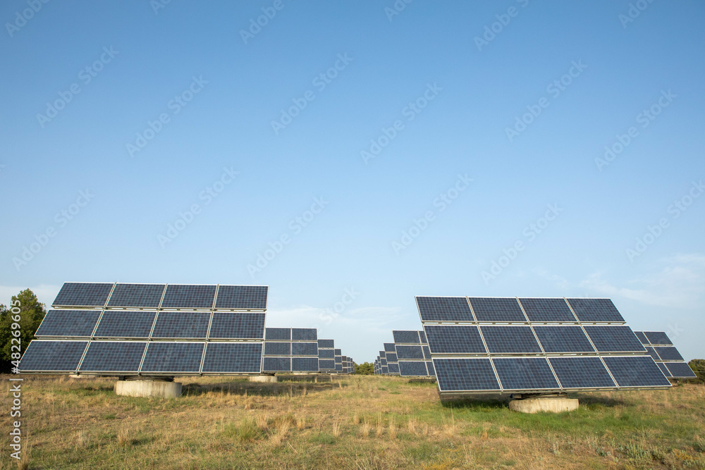Granja de paneles solares de energia renovable Granja de paneles solares de energia renovable