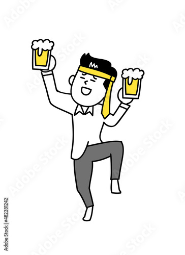 ビールを持って酔っ払うビジネスマン