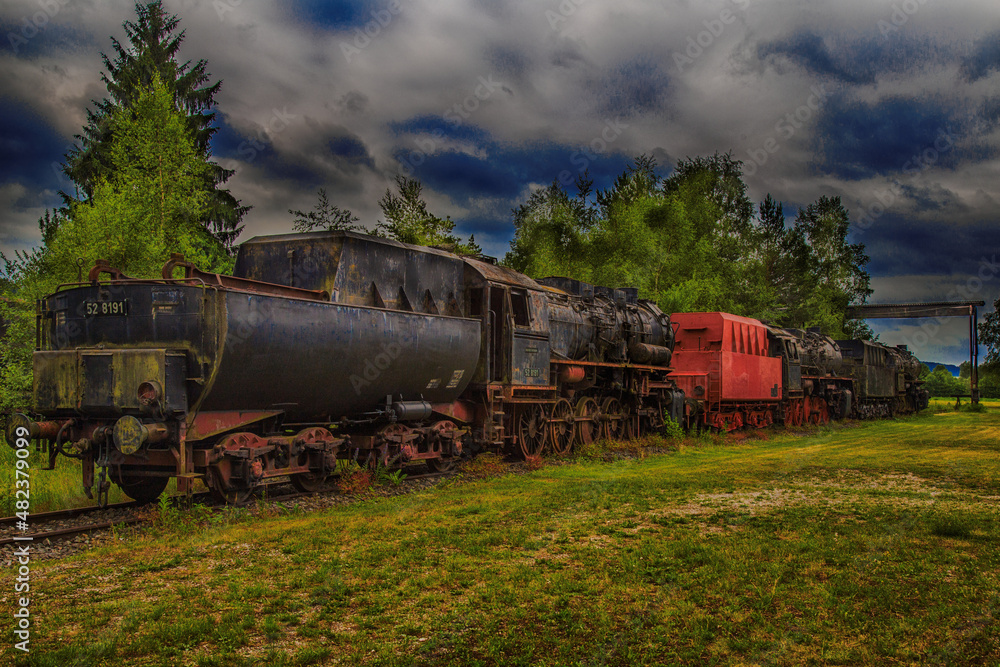 Fototapeta premium Alte Lokomotive im Eisenbahnmuseum Tuttlingen in HDRI